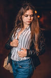 files/foreigner-city-beautiful-girl-night-83723721.avif